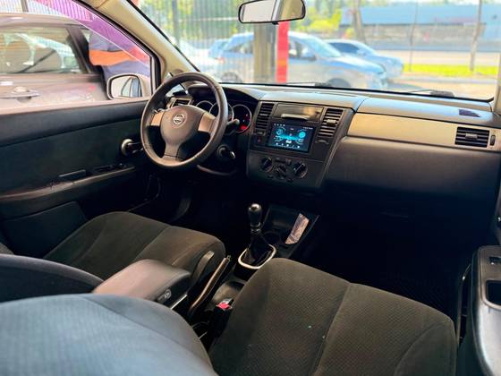 NISSAN TIIDA 1.8 SEDAN 16V FLEX 4P MANUAL NISSAN TIIDA 1.8 SEDAN 16V FLEX 4P MANUAL
